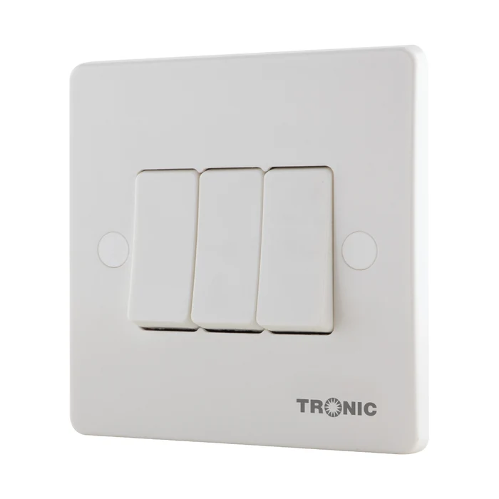 TRONIC 3 Gang 2 Way Switch